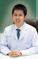 นายแพทย์ โสภณ คละวรรณดี